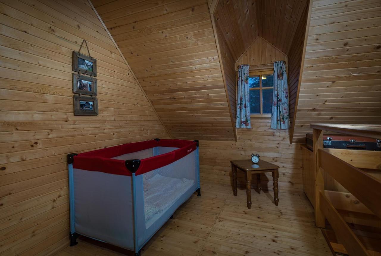 ブレズノ Drevenica Polomka, 5 Min Peso Restauracia, Ticha Ulica, Potokヴィラ エクステリア 写真