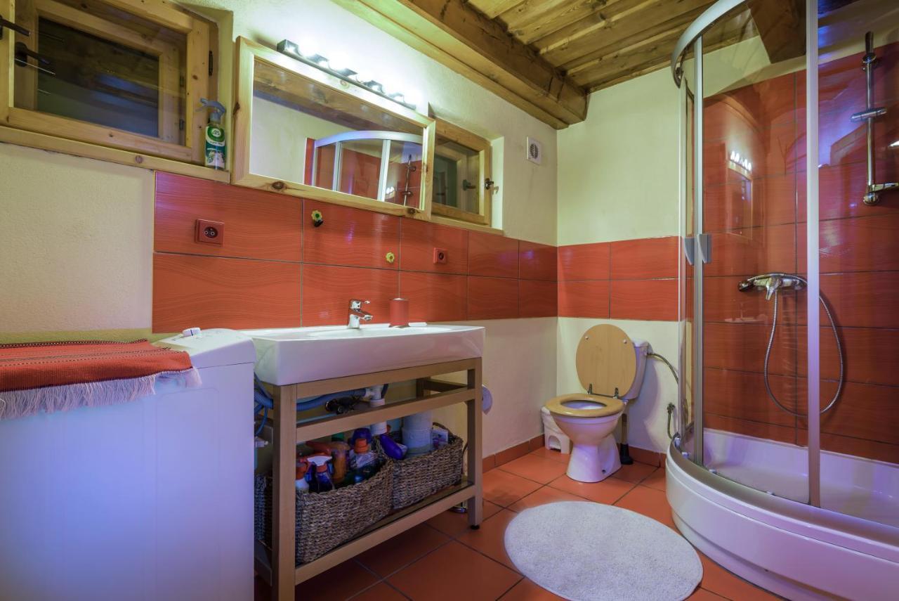 ブレズノ Drevenica Polomka, 5 Min Peso Restauracia, Ticha Ulica, Potokヴィラ エクステリア 写真